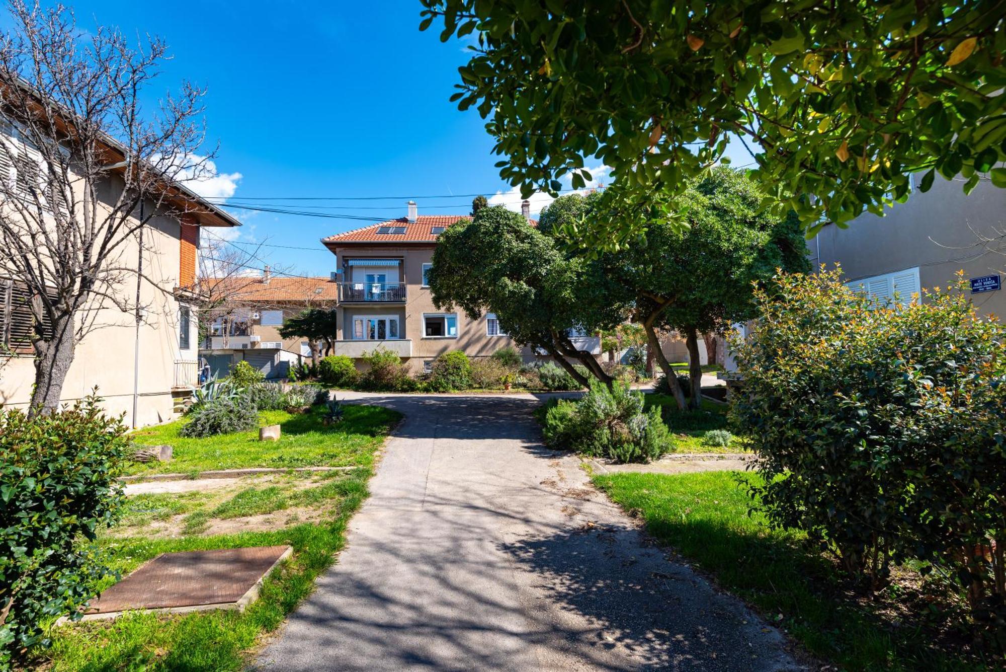 Kolovare Garden Oasis - First Row By Sea Διαμέρισμα Ζαντάρ Εξωτερικό φωτογραφία